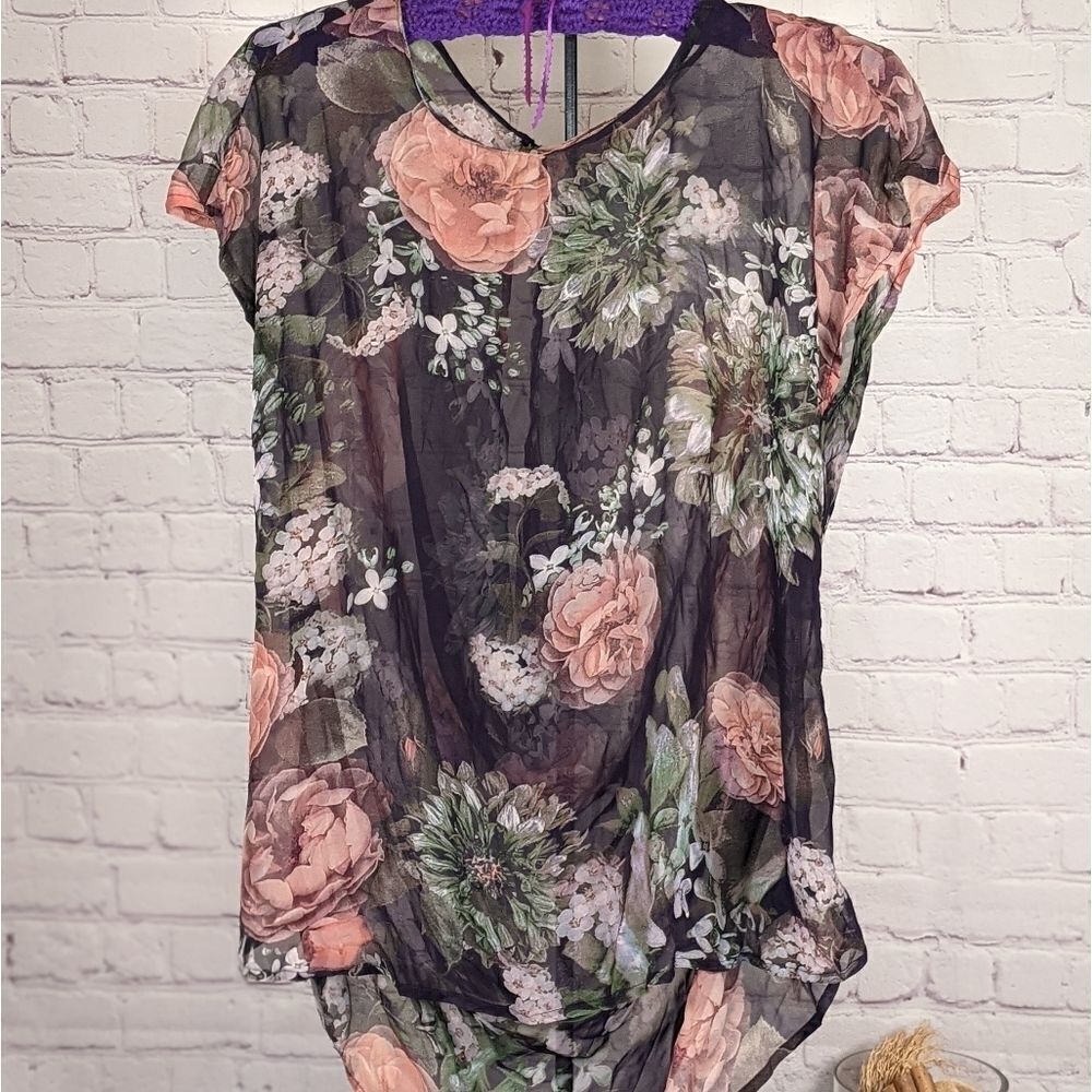 Love21 Sheer Floral Open Drop-Back Blouse